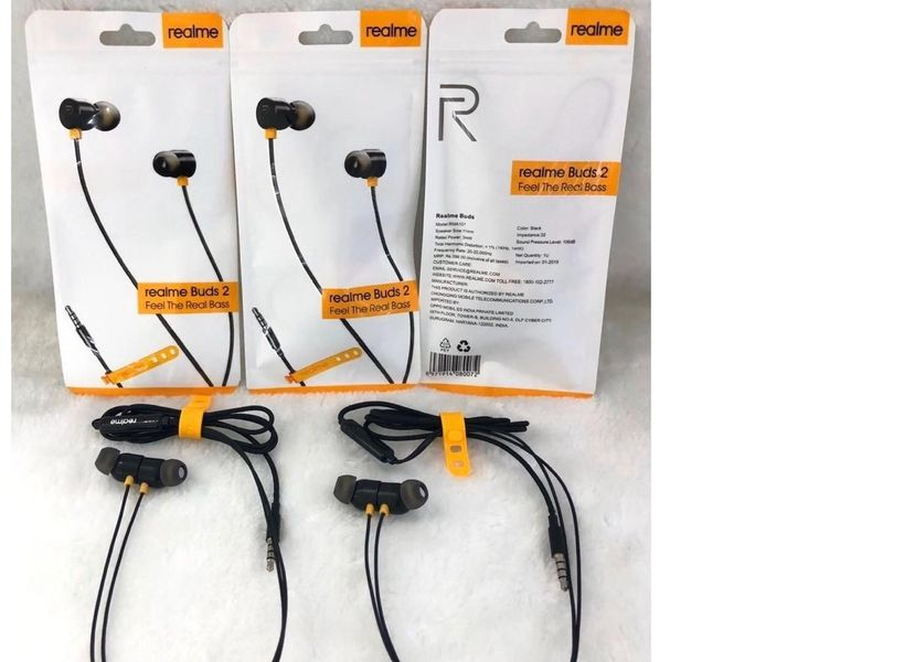 Realme Buds 2 Earphone Wholsale b2b wolsale.com
